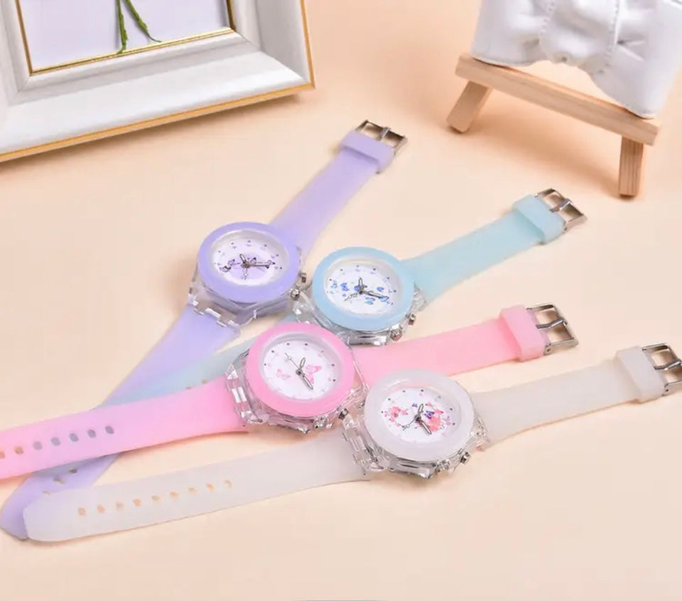 Girls Butterfly Quartz Watches Silicone Belt, Flash Light, Watch Clock, Quartz Wristwatch